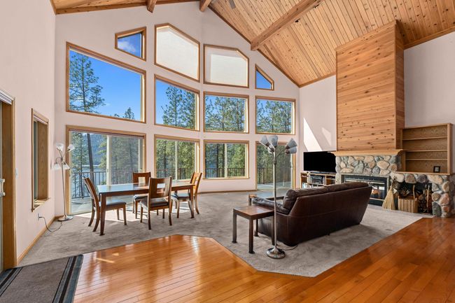 2372 Eagle River Way, House other with 3 bedrooms, 3 bathrooms and null parking in Kettle Falls WA | Image 4