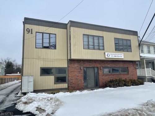 91 E Somerset St, Raritan, NJ, 08869-2129 | Card Image