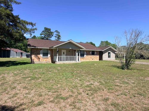 8957 Tejas Ln, Silsbee, TX, 77656-8119 | Card Image