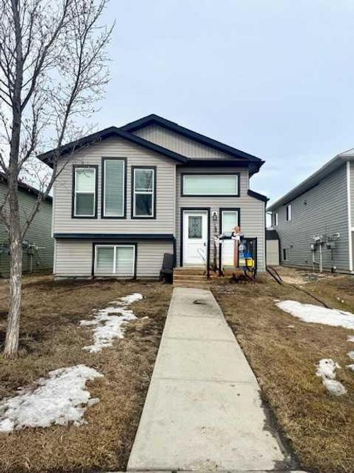 7306 114 St, Grande Prairie, AB, T8W0K2 | Card Image