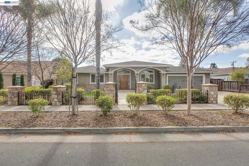1358 Pine Ave, San Jose, CA, 95125-3970 | Card Image