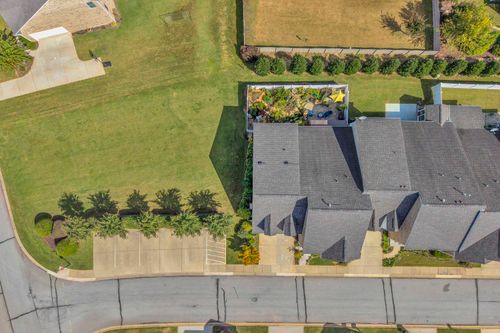 3 Everleigh Ct, Simpsonville, SC, 29681-3669 | Card Image