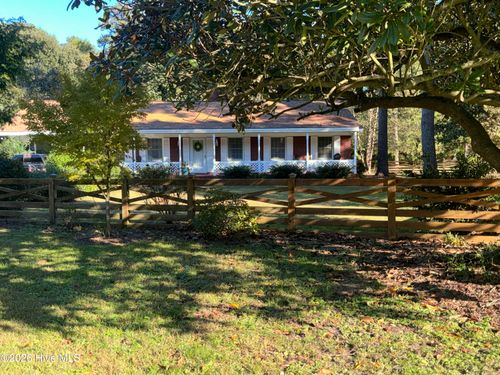 215 Montpelier Dr, Edenton, NC, 27932-8910 | Card Image