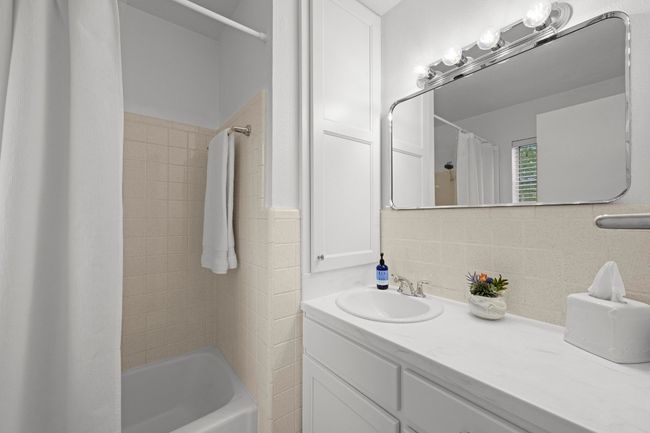 Hall bathroom for the apartment. | Image 35