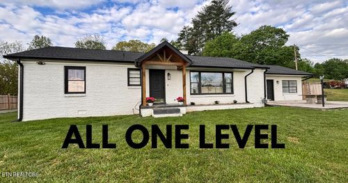 448 Woolsey Rd, Harriman, TN, 37748-5536 | Card Image