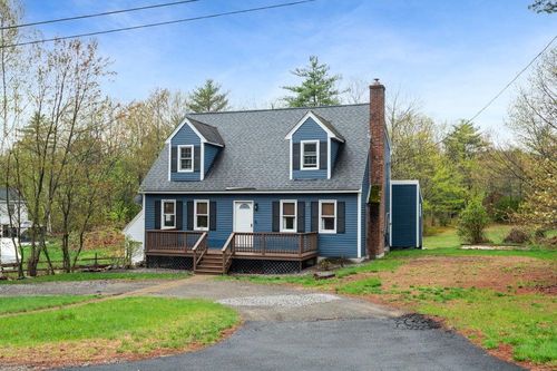 11 Southview Ln, Alton Bay, NH, 03810-4769 | Card Image