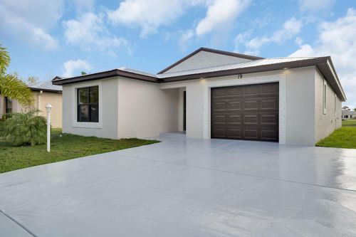 50 La Puerta Del Norte, Fort Pierce, FL, 34951-2880 | Card Image