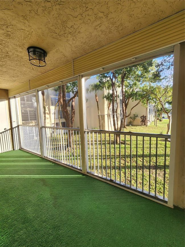 APT-211 - 3341 Nw 47 Th Ter, Condo with 1 bedrooms, 2 bathrooms and null parking in Lauderdale Lakes FL | Image 25