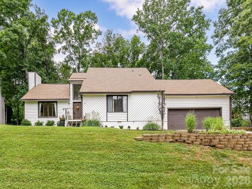 7908 Serendipity Ln, Charlotte, NC, 28277-8608 | Card Image