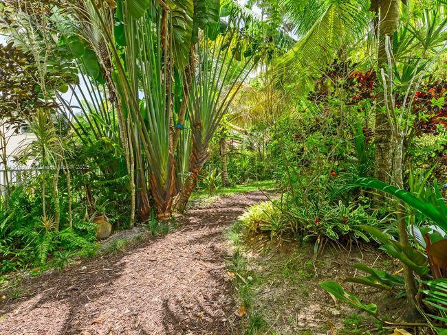 4209 Pinewood Ln, House other with 5 bedrooms, 4 bathrooms and null parking in Weston FL | Image 51