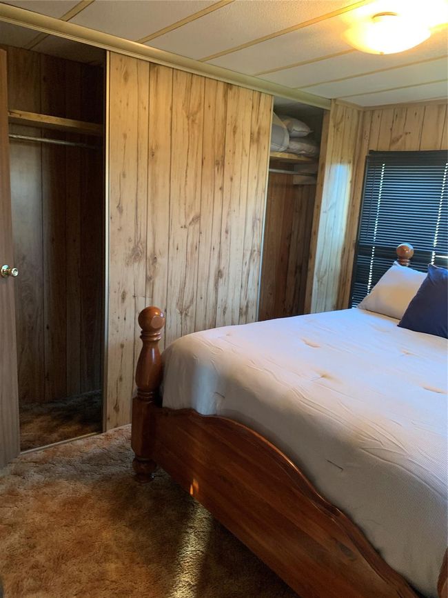 911 N 15 Th St, House other with 2 bedrooms, 2 bathrooms and null parking in Port O Connor TX | Image 18