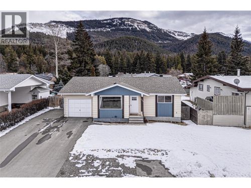 482 Engelmann Spruce Dr, Sparwood, BC, V0B2G0 | Card Image