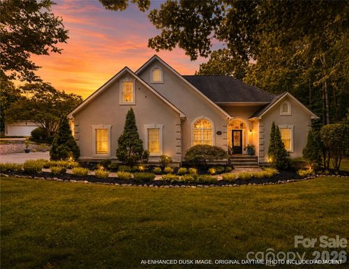 105 Ridge Top Rd, Mooresville, NC, 28117-5809 | Card Image