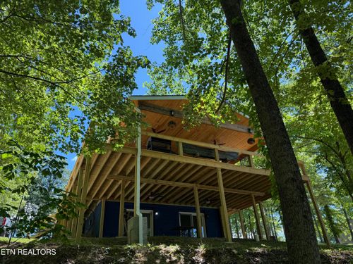 222 Big Creek Ln, La Follette, TN, 37766-5907 | Card Image