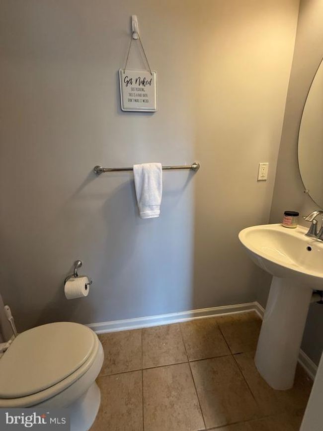 500 Victorianna Dr, Townhouse with 3 bedrooms, 4 bathrooms and null parking in CAPITOL HEIGHTS MD | Image 4