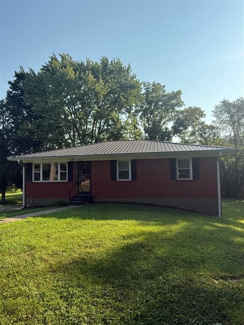 812 Broadway Ave, Franklin, KY, 42134-9112 | Card Image