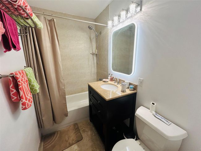 APT-410 - 136 Beach 117 Th St, Condo with 2 bedrooms, 2 bathrooms and null parking in Rockaway Park NY | Image 17