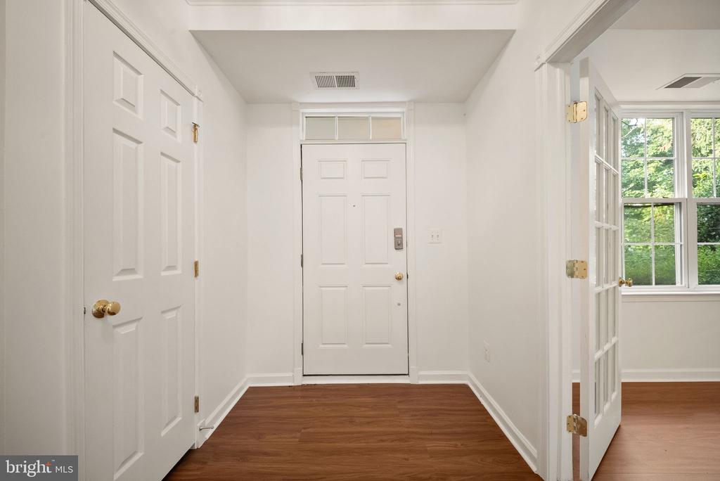 Residential Lease in ASHBURN 4