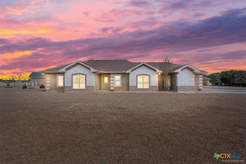 120 Lakewood Dr, Gatesville, TX, 76528-2800 | Card Image