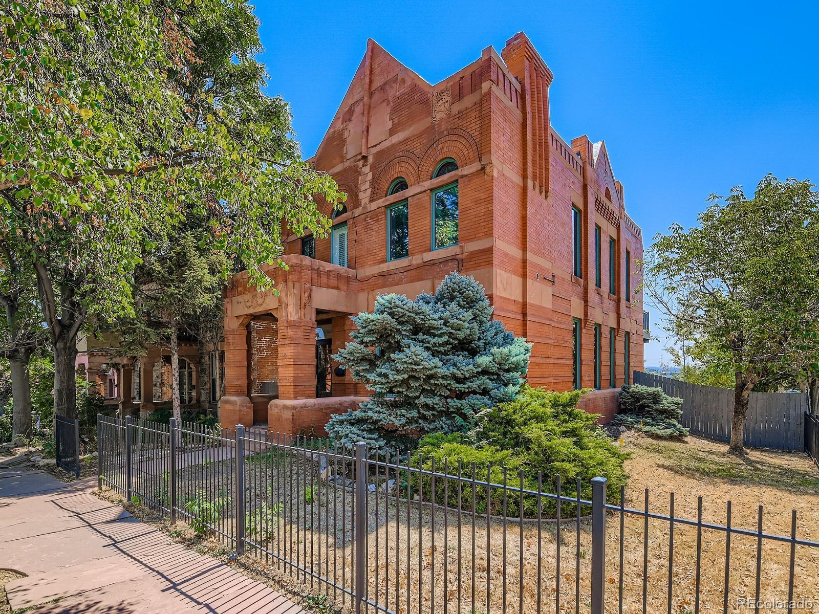 Residential Lease in Denver