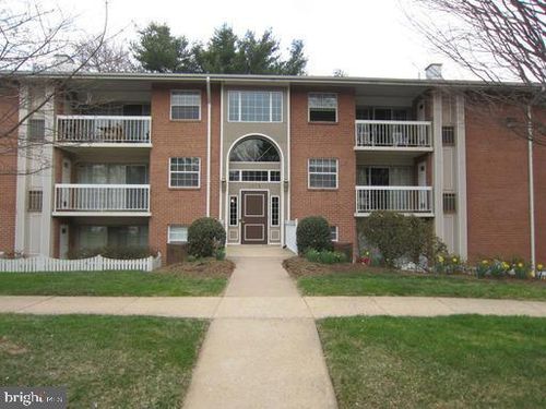 apt-303-1921 Wilson Ln, MCLEAN, VA, 22102-4719 | Card Image
