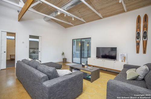 2420 Ponderosa Dr, New Braunfels, TX, 78132-2196 | Card Image