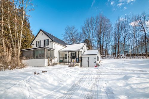 60 Hillside Avenue, Northumberland, NH, 03582 | Card Image