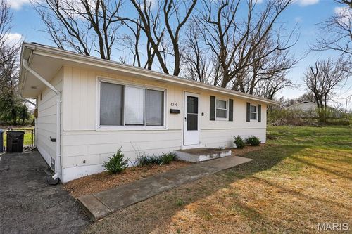 8350 Hill Avenue, St Louis, MO, 63121 | Card Image