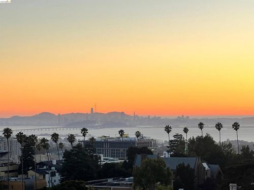 apt-33-2634 Virginia St, Berkeley, CA, 94709-1019 | Card Image