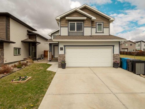 1373 Pacific Cir W, Lethbridge, AB, T1J5V3 | Card Image