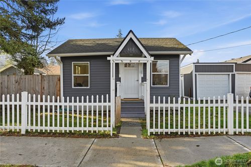 612 7th Street Nw, Puyallup, WA, 98371 | Card Image