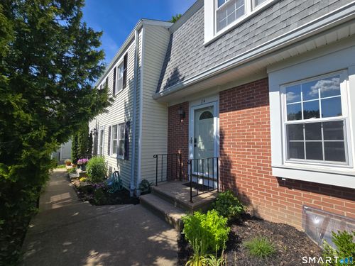24-24 Tapping Reeve Vlg, Litchfield, CT, 06759-3323 | Card Image