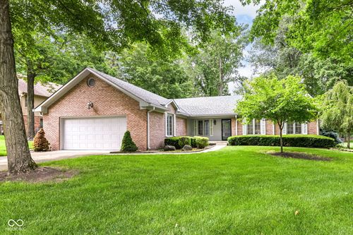 7062 W Christian Dr, New Palestine, IN, 46163-9114 | Card Image