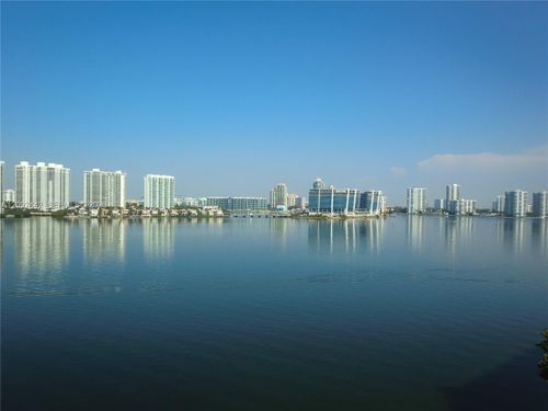 n302-17600 N Bay Rd, Sunny Isles Beach, FL, 33160-2873 | Card Image