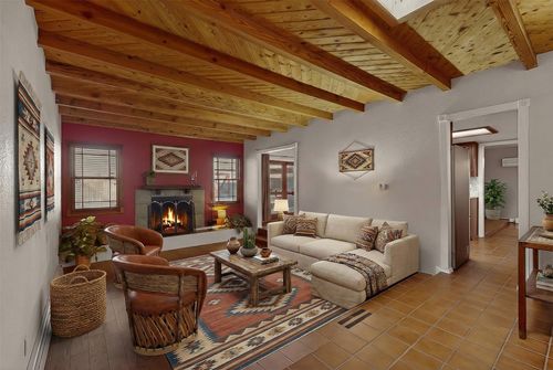 916 Calle Carmilita, Santa Fe, NM, 87505-6201 | Card Image