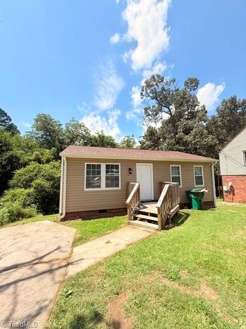 614 Wesley Dr, High Point, NC, 27260-6944 | Card Image