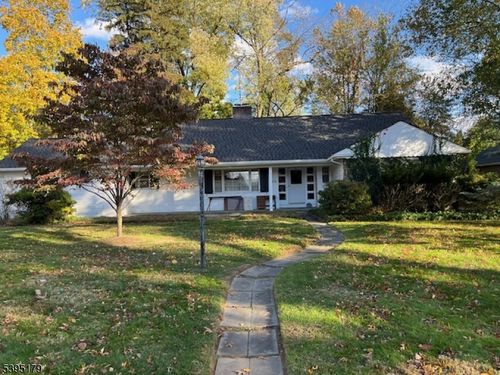 650 Central Ave, Bound Brook, NJ, 08805-1749 | Card Image