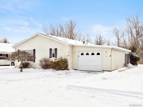 3211 Keewahdin #139 Road, Fort Gratiot Charter Township, MI, 48059 | Card Image