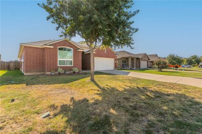 6612 Tejas Drive, House other with 3 bedrooms, 2 bathrooms and 2 parking in Woodway TX | Image 2