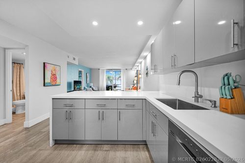 303-400 Se 10th St, Deerfield Beach, FL, 33441-5581 | Card Image