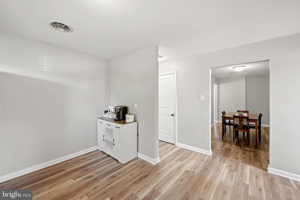 Residential in INWOOD 2