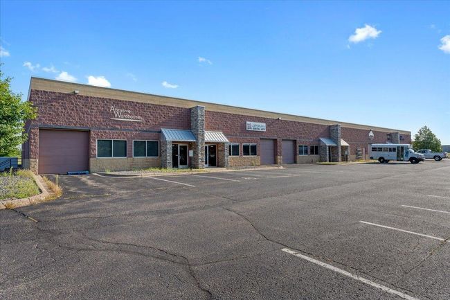 01-Front Exterior.jpg | Image 16