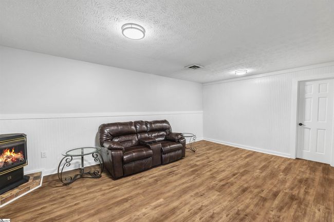 223 E Powers Dr, House other with 3 bedrooms, 3 bathrooms and 1 parking in Easley SC | Image 22