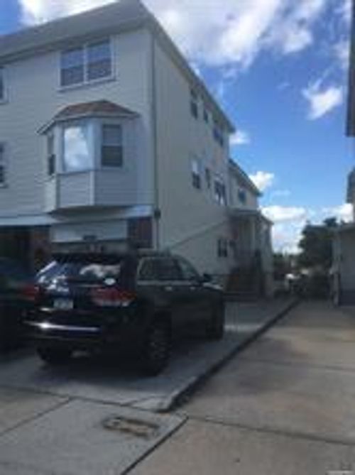 2nd-215 17th Ave, Bayside, NY, 11360-1219 | Card Image