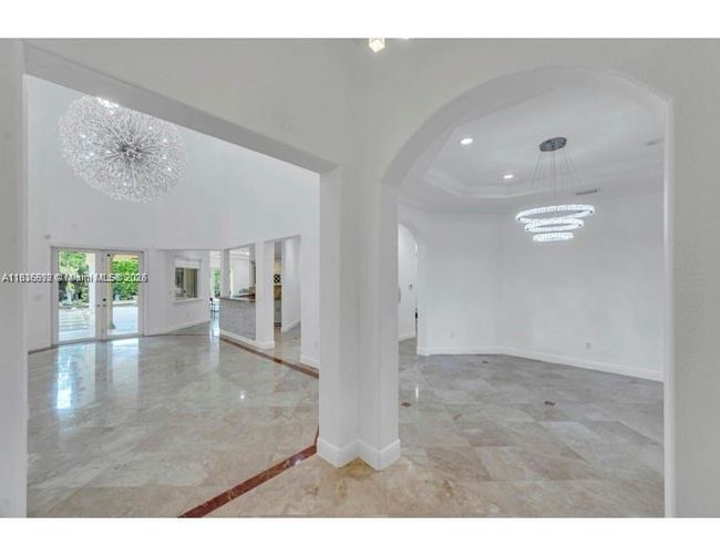 13400 Sw 83 Rd Ave, House other with 4 bedrooms, 6 bathrooms and null parking in Pinecrest FL | Image 7