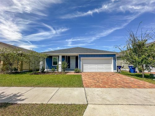 2011 Sloans Outlook Dr, GROVELAND, FL, 34736-8215 | Card Image