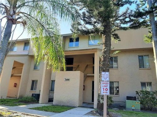 c-7600 Abbey Ln, TAMPA, FL, 33617-8533 | Card Image