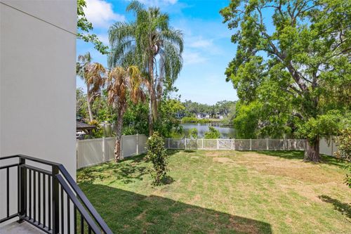 1802 E Park Cir, TAMPA, FL, 33610-1246 | Card Image