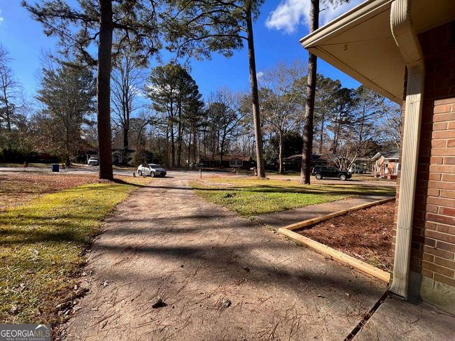 10178 Top Tree Ct, House other with 3 bedrooms, 2 bathrooms and null parking in JONESBORO GA | Image 8