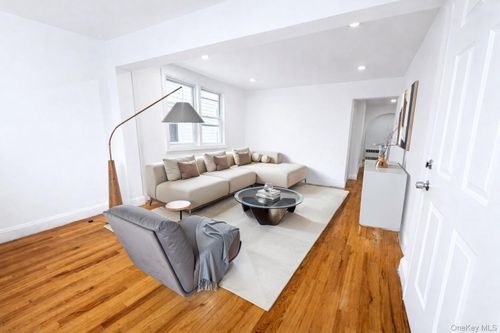 967 E 94th St, Brooklyn, NY, 11236-2023 | Card Image